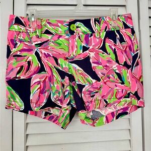 Lilly Pulitzer Callahan Short tropical Size 4